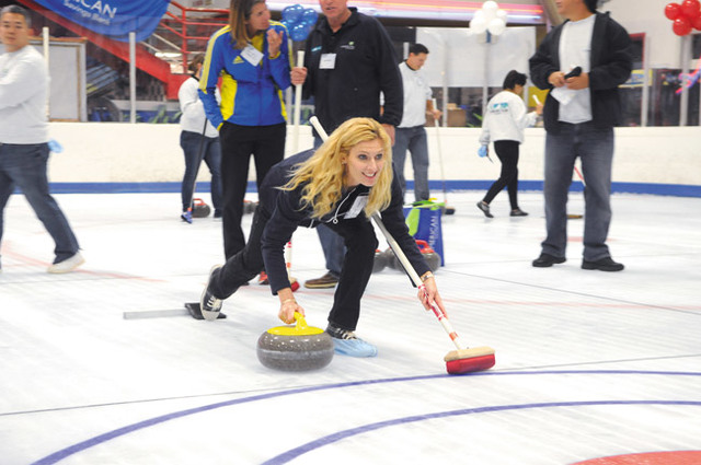 Mw feature 103013 curling 3